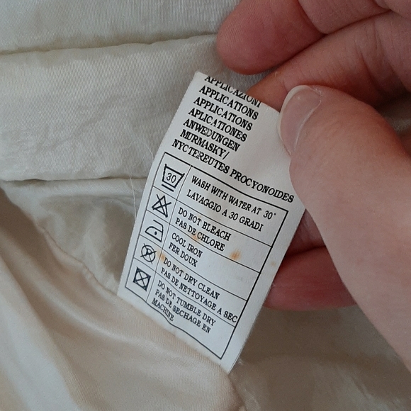 Milan, Italy Down & Fox Embroidered Puffer Jacket - Picture 11 of 11